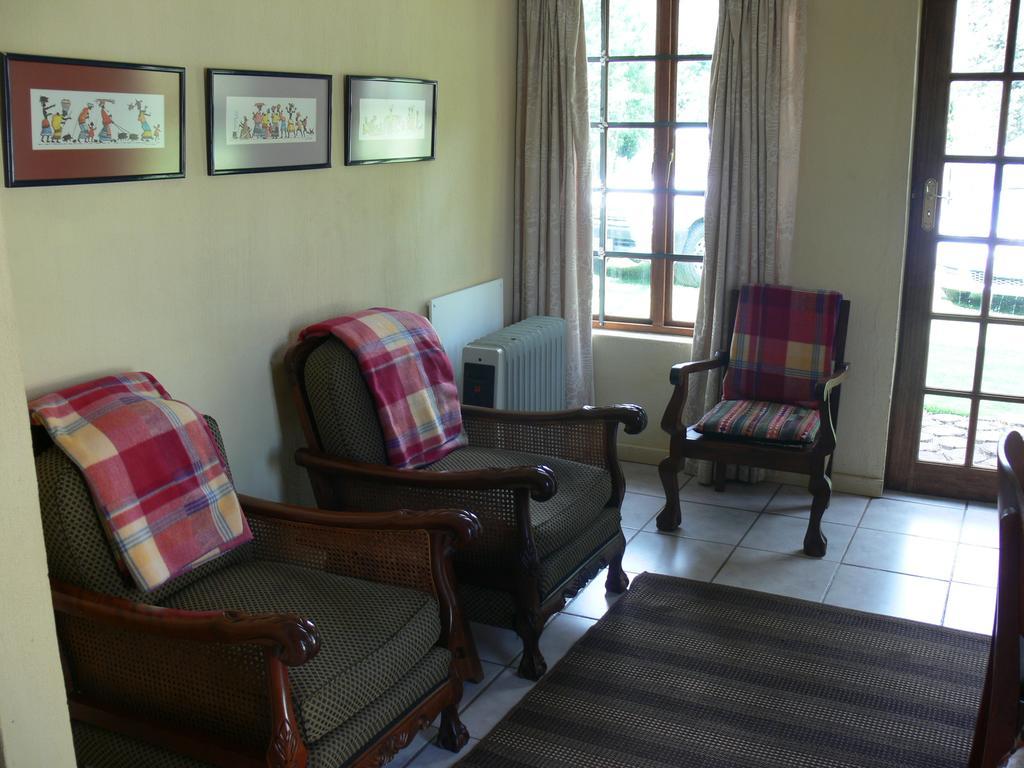 Aspen Guest House Clarens Habitación foto